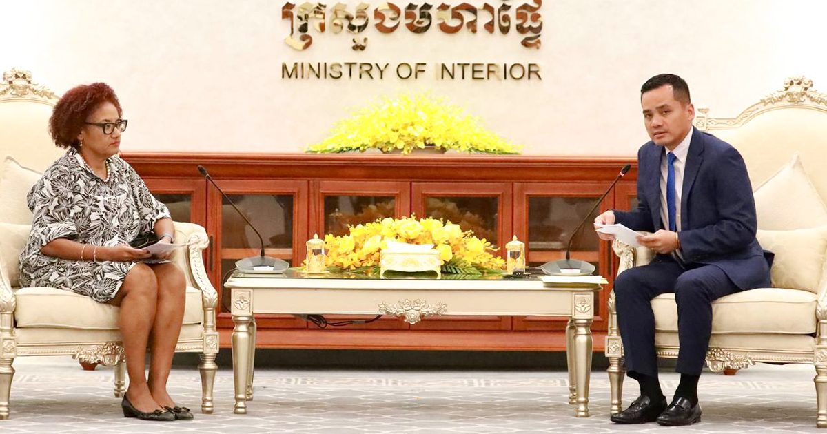 ឯកឧត្តមអភិសន្តិបណ្ឌិត និងអ្នកគ្រប់គ្រងធធនាគារពិភពលោក ពេញចិត្តកិច្ចសហប្រតិបត្តការនៅកម្ពុជា រួមទាំងជាមួយក្រសួងមហាផ្ទៃ!