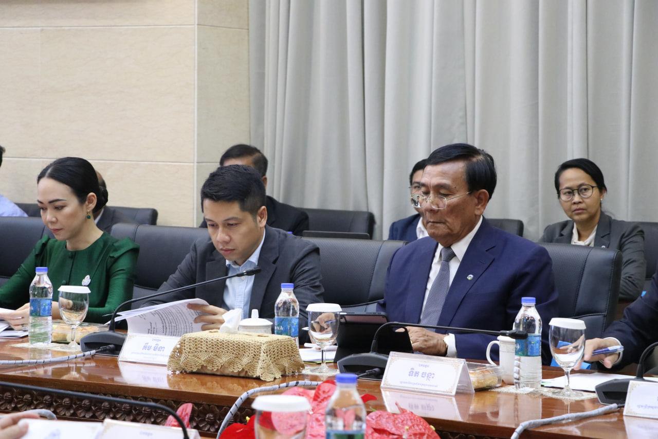 ទេសរដ្ឋមន្រ្តី ថោង ខុន ស្នើឱ្យជំរុញការអភិវឌ្ឍន៍គោលដៅទេសចរណ៍ក្នុងខេត្តសៀមរាបកាន់តែទាក់ទាញបន្ថែម