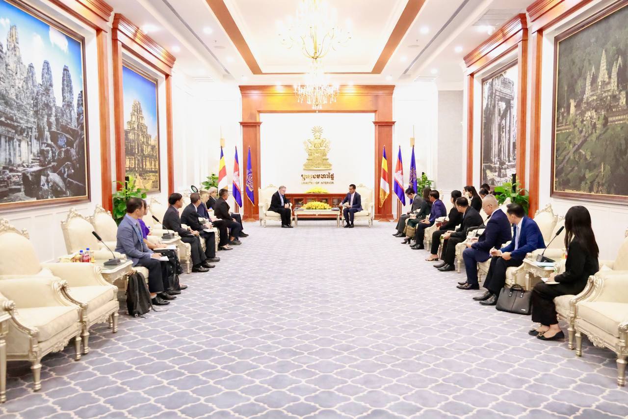 ឯកឧត្ដមអភិសន្តិបណ្ឌិត ស សុខា និងនាយកអង្គការយូនីសេហ្វ វាយតម្លៃជាវិជ្ជមានចំពោះកិច្ចសហប្រតិបត្តិការ