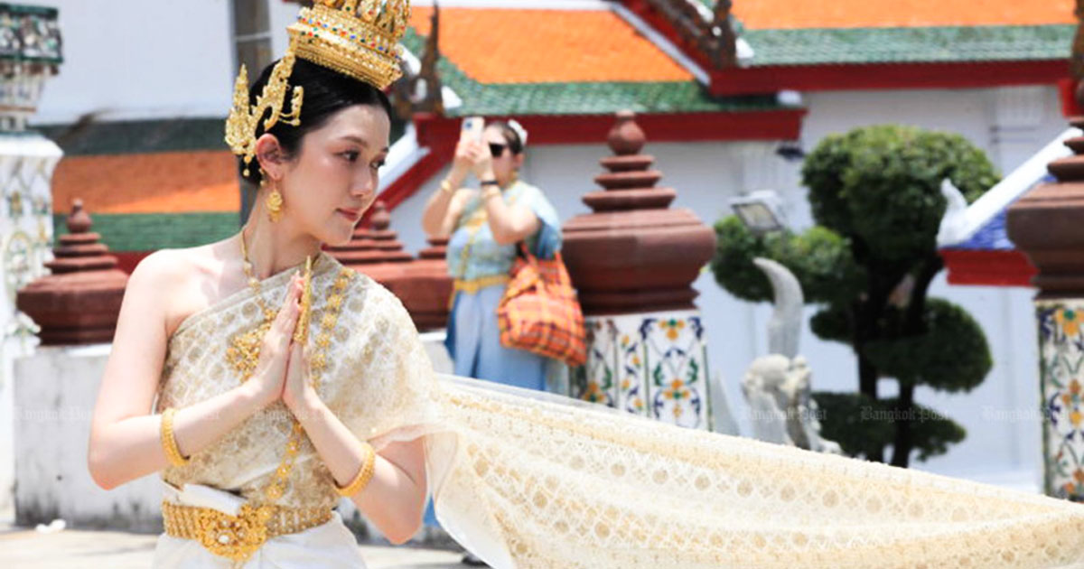 ថៃស្នើជាផ្លូវការដាក់សម្លៀកបំពាក់ប្រណី « Chud Thai» ក្នុងបញ្ជីអង្គការយូណេស្កូ និងច្រានចោលការលើកឡើងរបស់កម្ពុជា