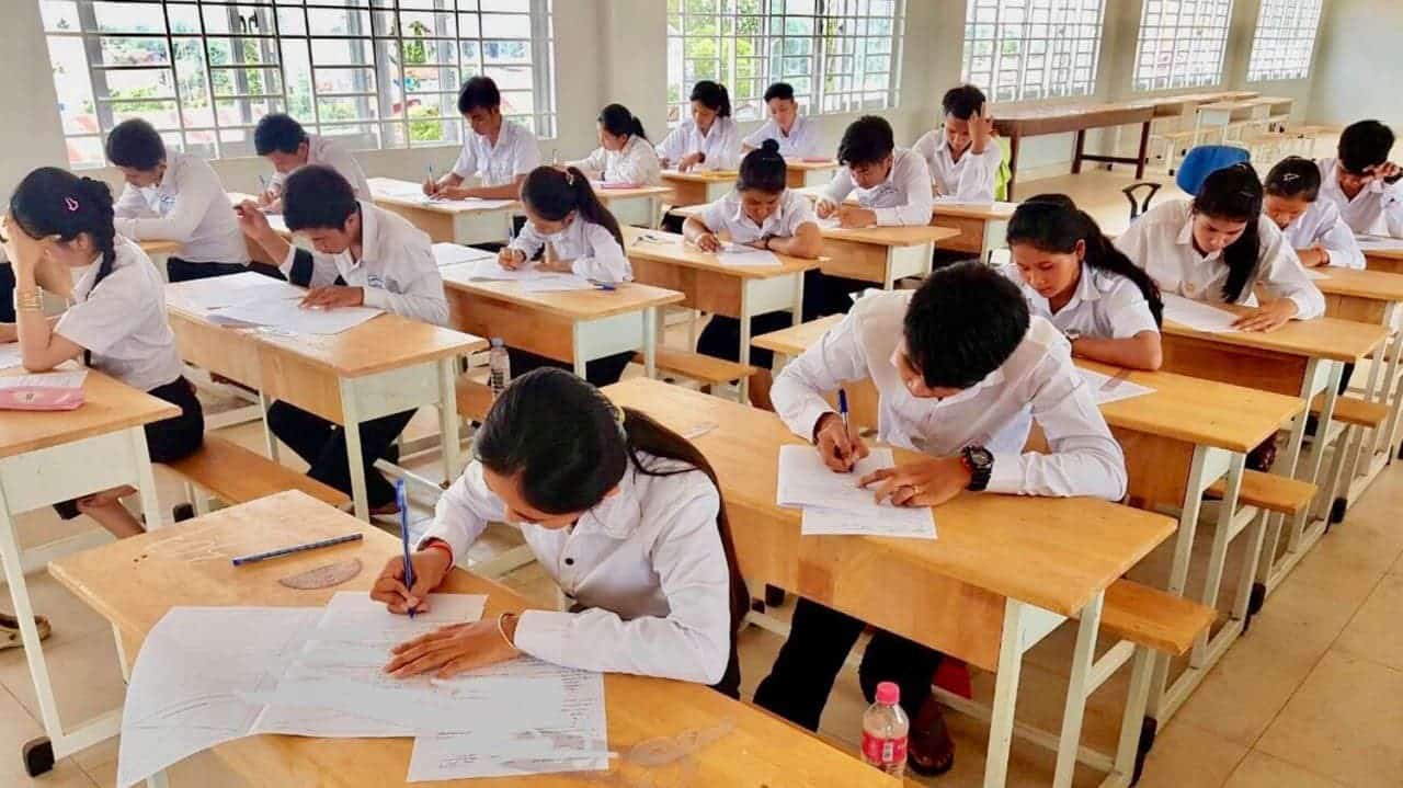 បញ្ហាទាហានឈ្លានពានថៃចូលទឹកដីកម្ពុជា ក្រសួងអប់រំសម្រេចពន្យាពេលប្រឡងសញ្ញាបត្រមធ្យមសិក្សាទុតិយភូមិ