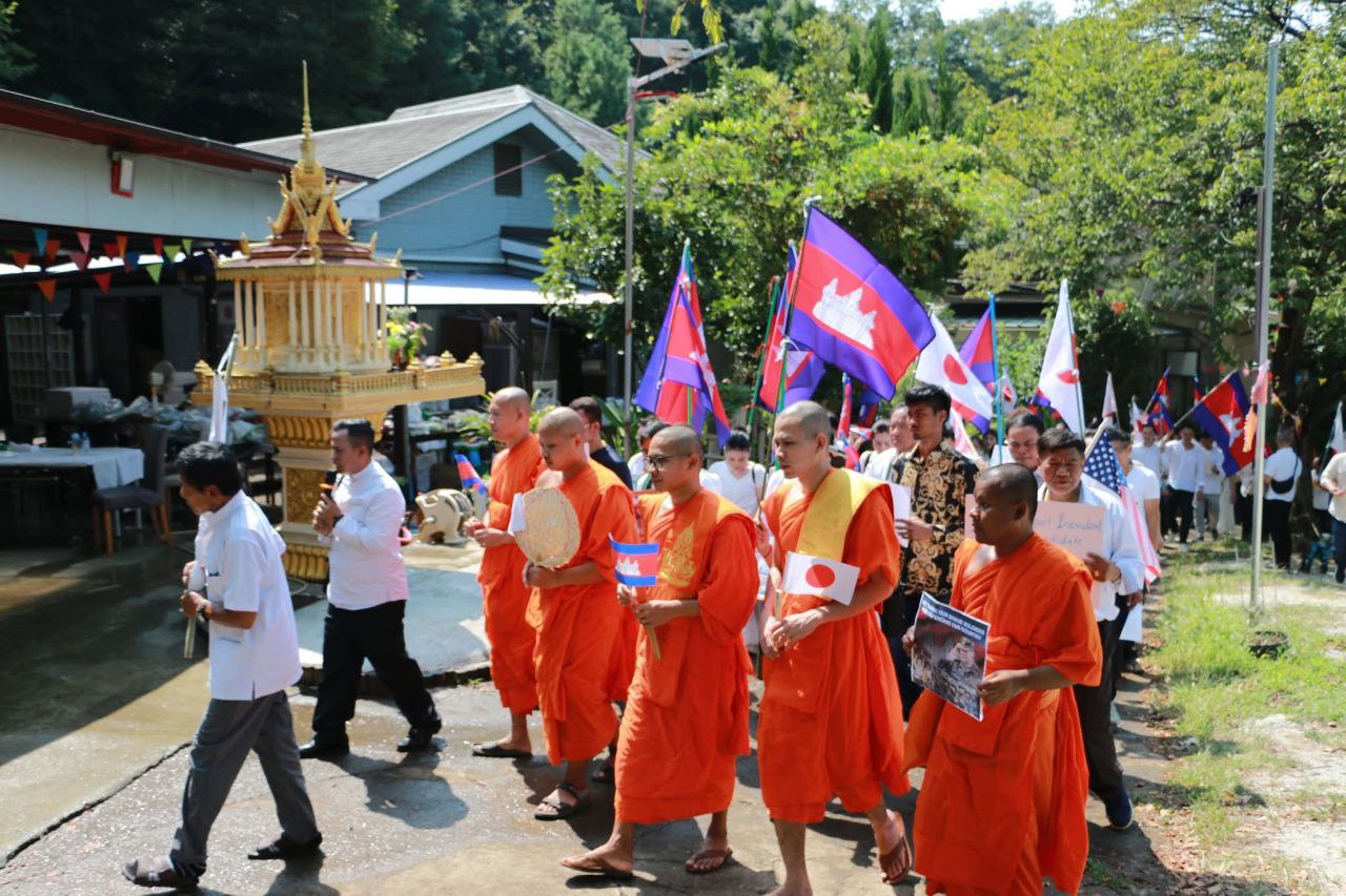 ព្រះសង្ឃ និងពលរដ្ឋខ្មែរនៅជប៉ុនជាង១០០អង្គ/នាក់ រៀបចំពិធីបុណ្យទក្ខិណានុប្បទានឧទ្ទិសកុសលជូនដល់វីរៈកងទ័ព