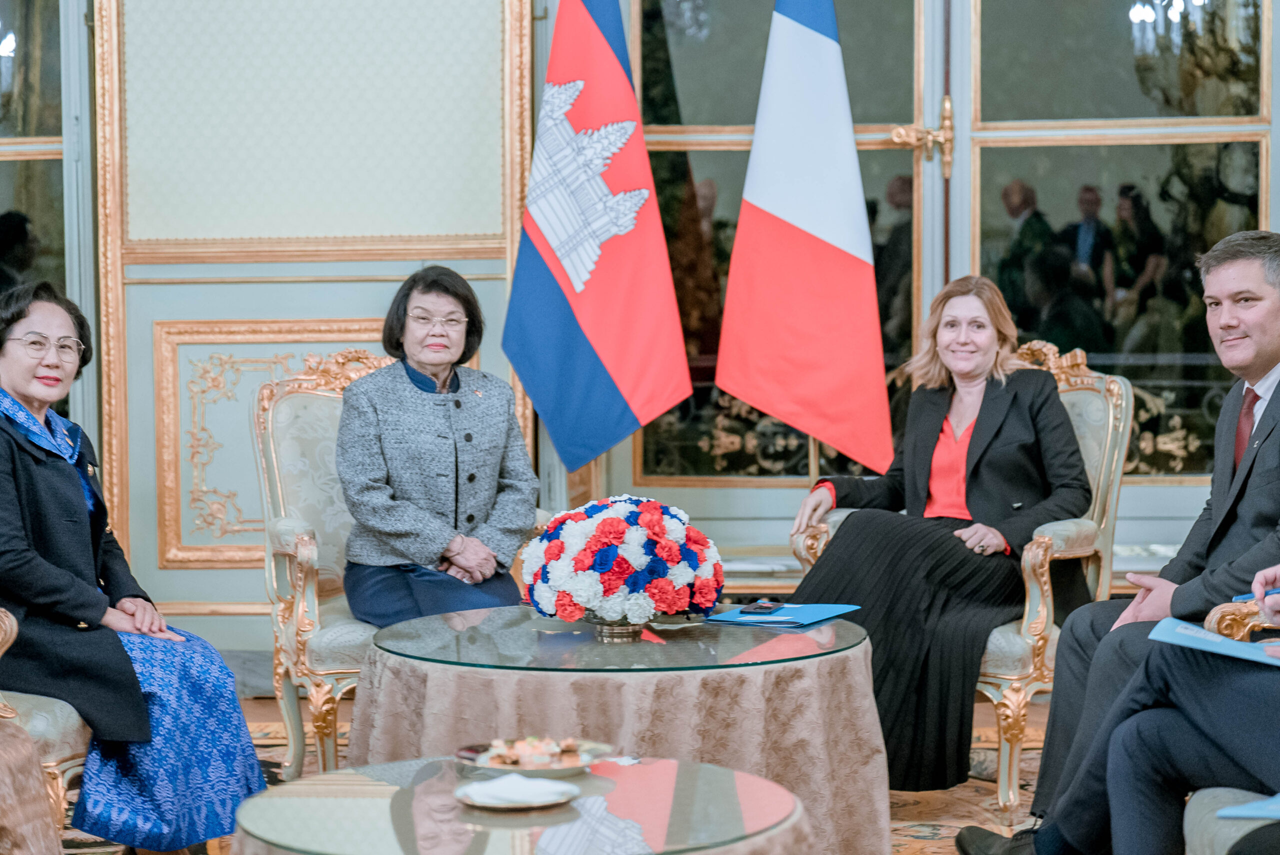 រដ្ឋសភាបារំាង អបអរសាទរកិច្ចព្រមព្រៀងសន្តិភាពកម្ពុជា-ថៃ