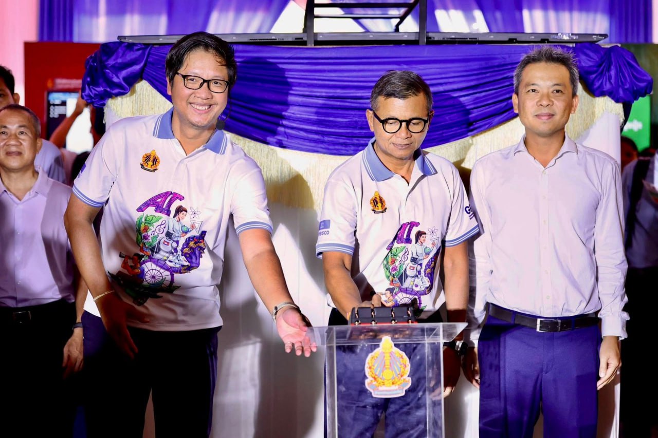 ក្រសួងអប់រំរៀបចំ ពិព័រណ៍ស្តីពី “ការប្រើប្រាស់បញ្ញាសិប្បនិម្មិតសម្រាប់ការអប់រំ”