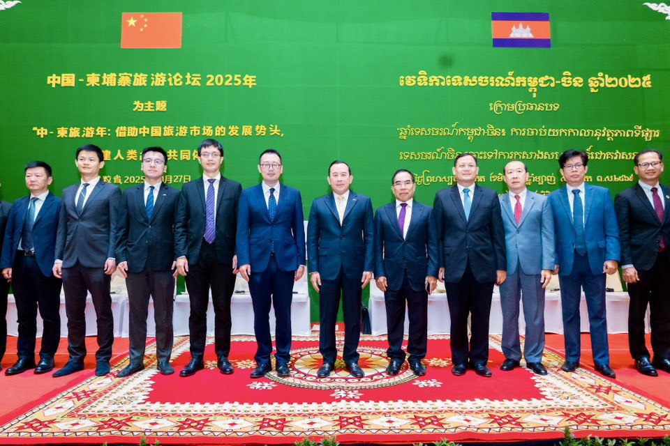 រដ្ឋមន្ត្រីទេសចរណ៍៖ ភ្ញៀវទេសចរ និងវិនិយោគិនចិននៅតែជាទីផ្សារនាំមុខរបស់ប្រទេសកម្ពុជា