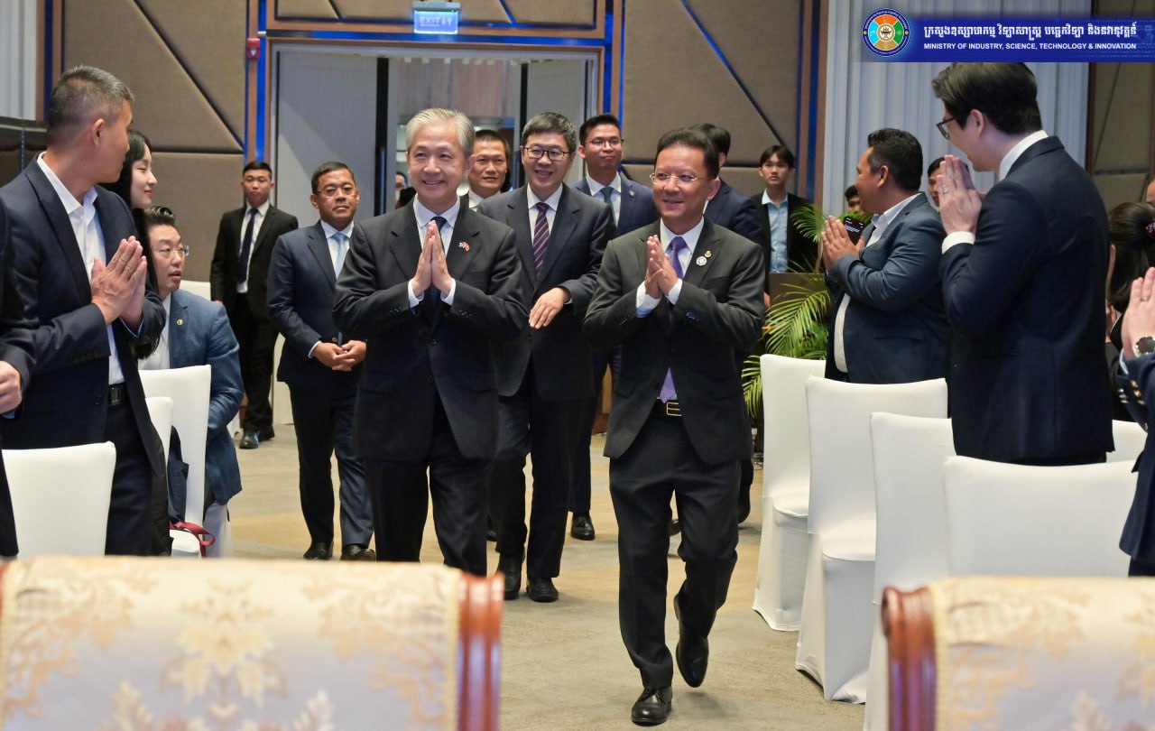 កម្ពុជា-ចិនចាប់ផ្តើមអនុវត្តគម្រោងស្រាវជ្រាវរួមគ្នាចំនួន៨ លើផ្នែកវិទ្យាសាស្ត្រ បច្ចេកវិទ្យា និងនវានុវត្តន៍