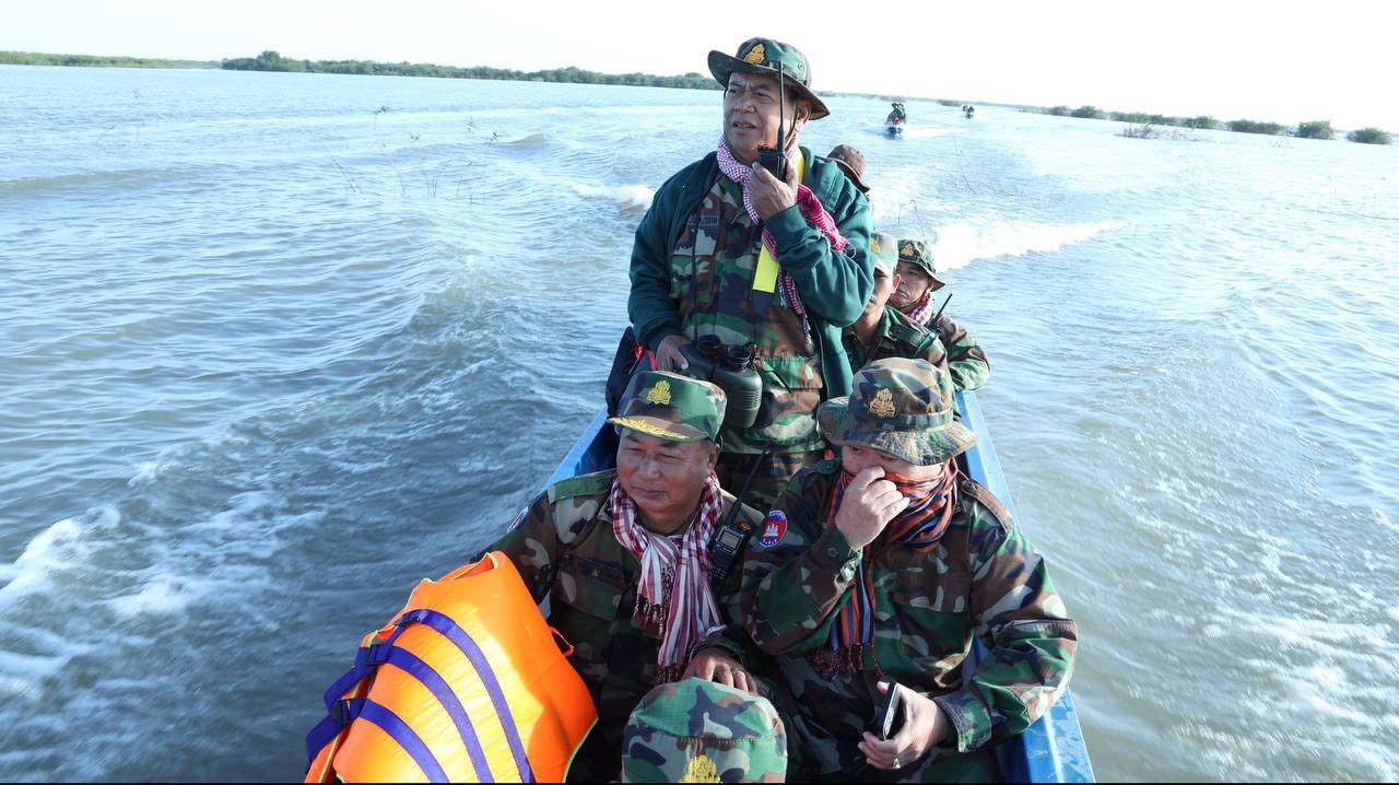 បង្ក្រាបឧបករណ៍បទល្មើសនេសាទខុសច្បាប់ ប្រវែងជាង ៥,៦០០ម៉ែត្រ នៅកំពង់ធំ