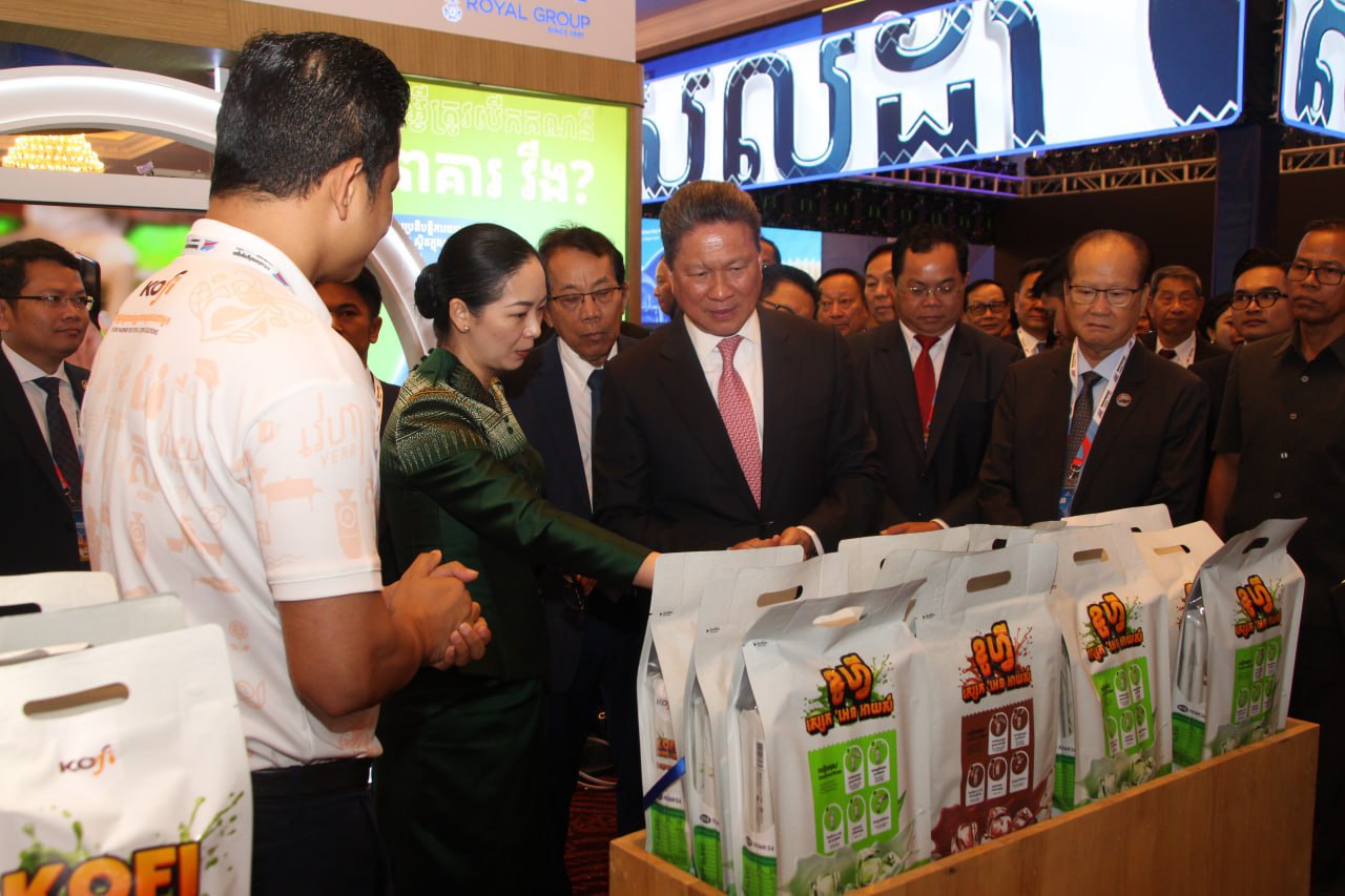 កម្ពុជារៀបចំព្រឹត្តិការណ៍ "ពិព័រណ៍ពាណិជ្ជកម្មកម្ពុជា" រយៈពេល៤ថ្ងៃ នៅក្នុងសាលសន្និបាតបុរីប៉េងហួតបឹងស្នោរ