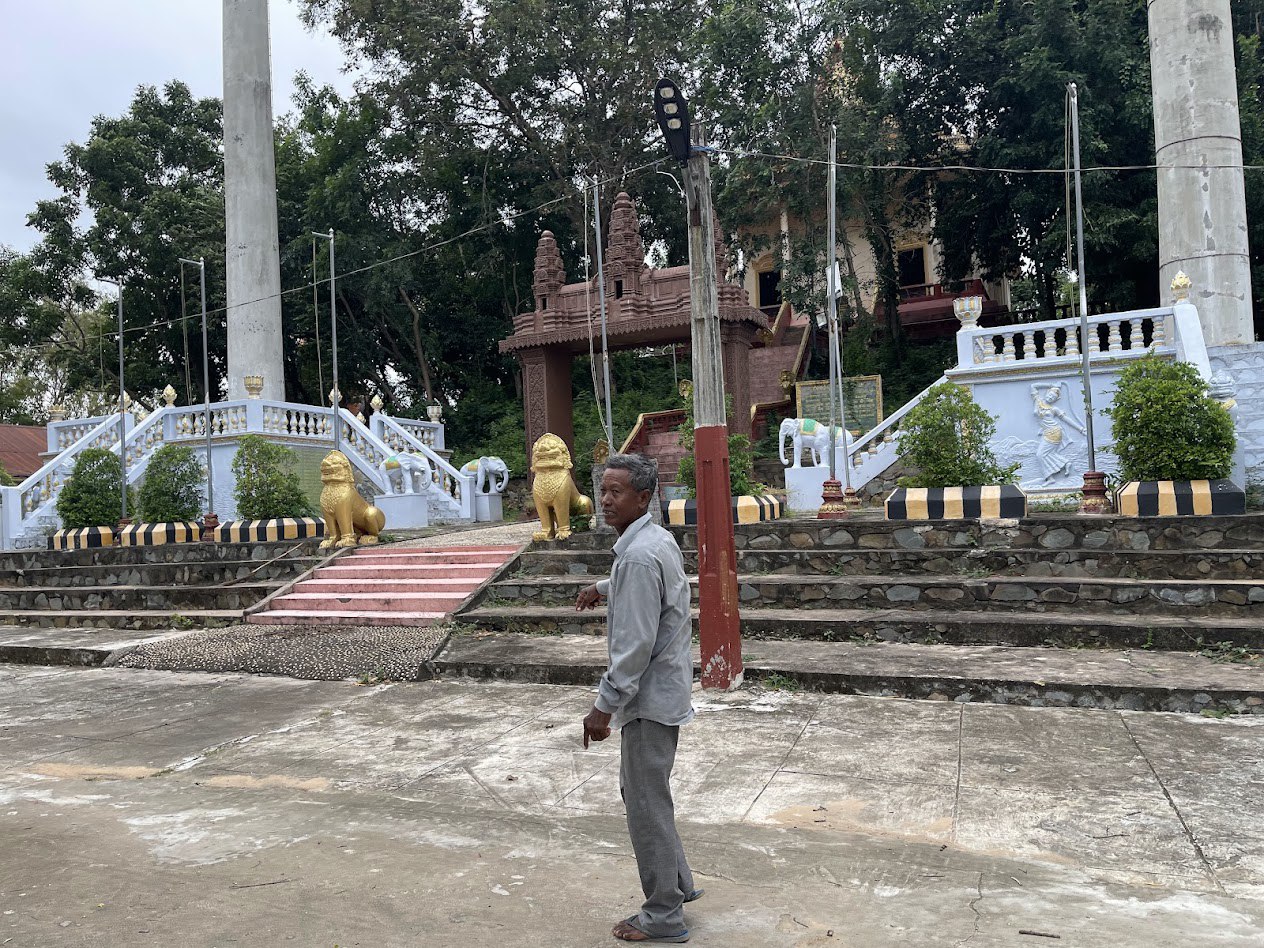 រកឃើញទីតាំង «វត្តភ្នំចចក» ក្នុងស្រុកព្រៃកប្បាសជាទីតាំសម្លាប់រង្គាលរបស់ខ្មែរក្រហម