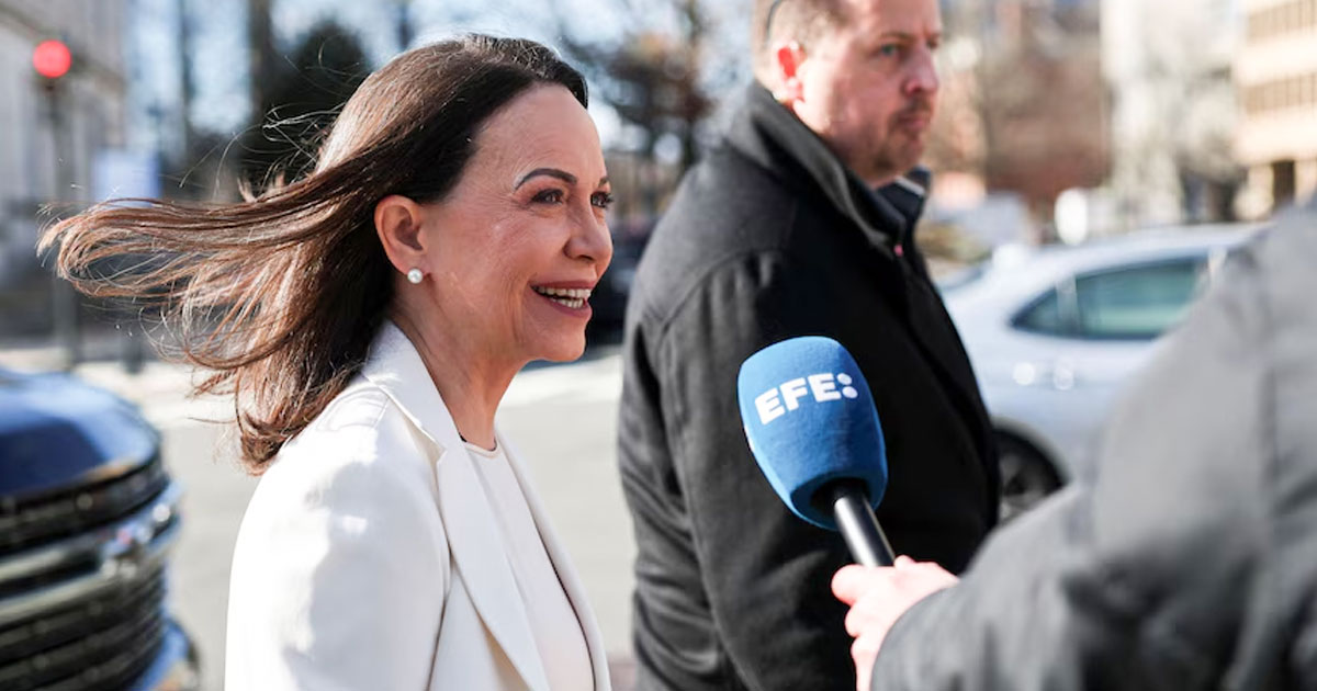 មេដឹកនាំបក្សប្រឆាំងវេណេស៊ុយអេឡា លោកស្រី María  ប្រគល់មេដាយណូបែលសន្តិភាពជូនលោក Trump