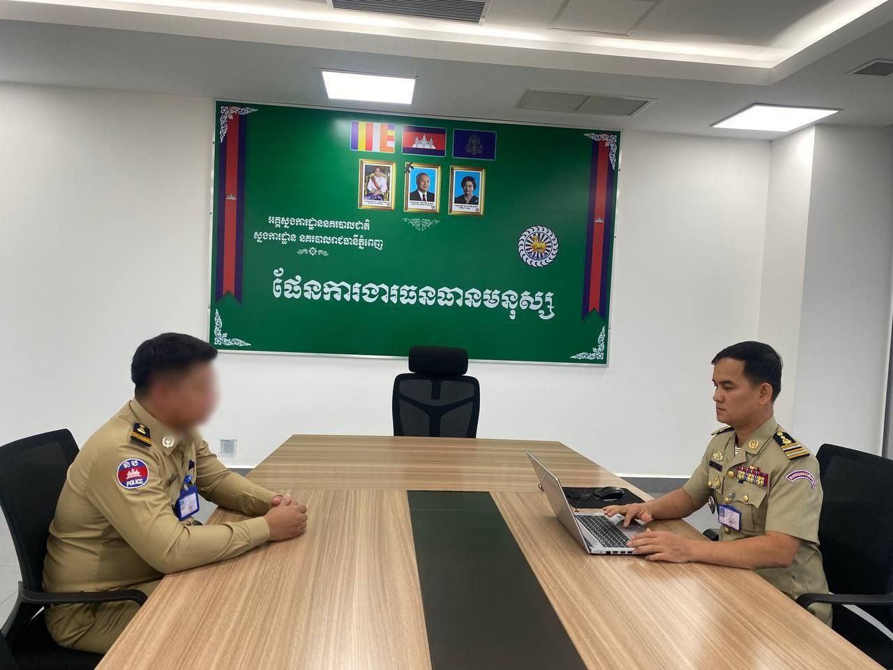 ឧត្តមសេនីយ៍ឯក ជួន ណារិន្ទឱ្យកោះហៅនាយរងប៉ុស្តិ៍នគរបាលរដ្ឋបាលបឹងទំពន់ទី១ មកសួរនាំបំភ្លឺ