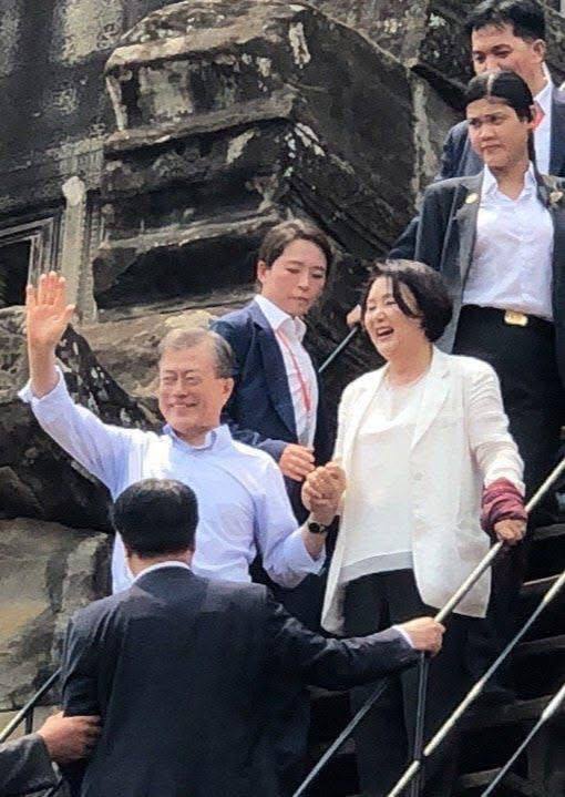 រដ្ឋមន្រ្តីមហាផ្ទៃនិងទូតថ្មីកូរ៉េ សម្លឹងឃើញភាពចាំបាច់នៃការពង្រឹងចំណេះជំនាញកម្លាំងអនុវត្តច្បាប់ និងផ្លាស់ប្តូរទស្សនកិច្ច