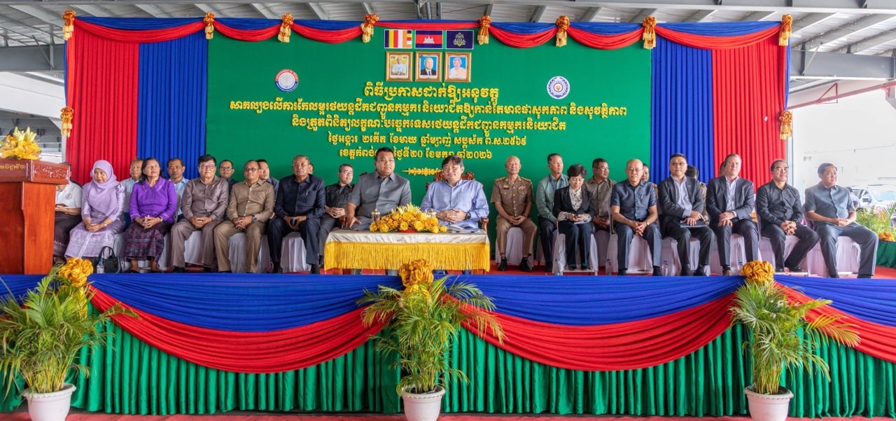 រដ្ឋមន្ត្រី ហេង សួរ៖ ក្រសួងទាំងពីរកំពុងជំរុញឱ្យមានការផ្លាស់ប្តូររថយន្តពីប្រភេទដឹកទំនិញ ទៅជារថយន្តដឹកអ្នកដំណើរ