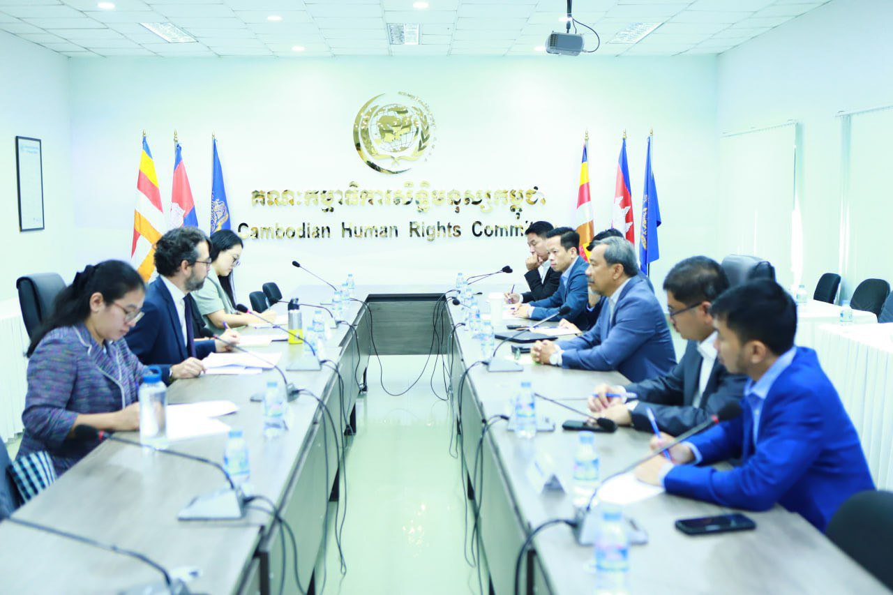 មេសិទ្ធិមនុស្សកម្ពុជាស្នើមន្ត្រីសិទ្ធិមនុស្ស OHCHR ពិនិត្យឱ្យពលរដ្ឋខ្មែរភៀសសឹកអាចទៅលំនៅដ្ឋានរបស់ខ្លួនវិញ