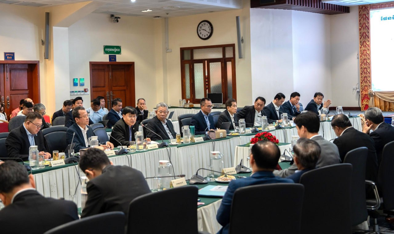 ខេត្តនៅភូមិភាគឦសានកំពុងទាក់ទាញគម្រោងវិនិយោគកសិកម្ម និងកសិឧសិ-ឧស្សាហកម្មក្នុងទំហំទឹកប្រាក់ ៤០០ លានដុល្លារ