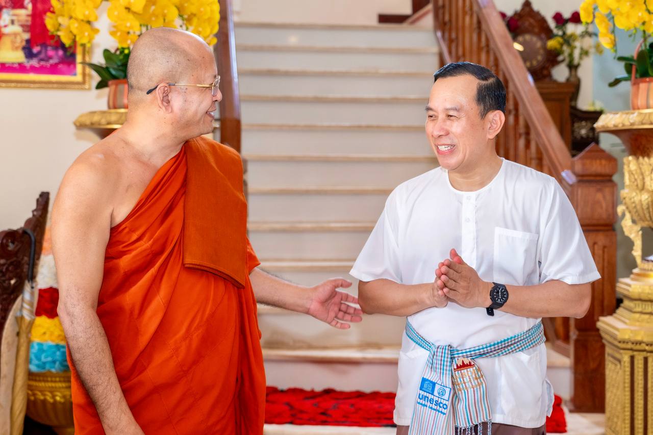 ក្រសួងទេសចរណ៍ និង ក្រសួងធម្មការចុះ MOU អភិវឌ្ឍទេសចរណ៍សាសនា