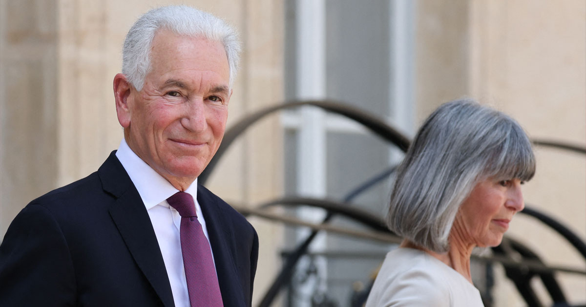 ឯកអគ្គរដ្ឋទូតអាមេរិកប្រចាំបារាំង ត្រូវបានហាមឃាត់មិនឲ្យជួបមន្រ្តីរដ្ឋាភិបាលបារាំង