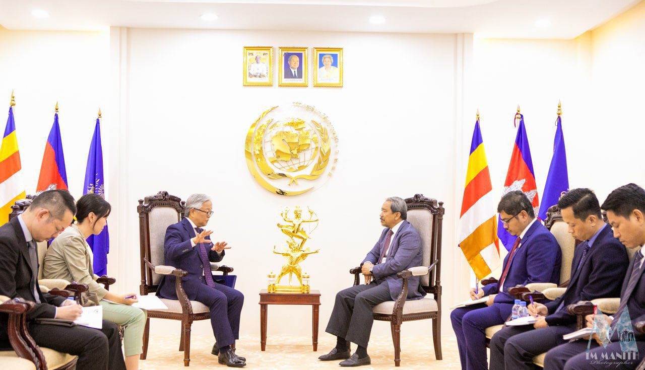 លោកទេសរដ្ឋមន្ត្រី កែវ រ៉េមី ប្រាប់ទូតជប៉ុនពីយោធាថៃ ប្រើយន្តហោះចម្បាំង F-16, Gripen និង T-50 ឈ្លានពានកម្ពុជា