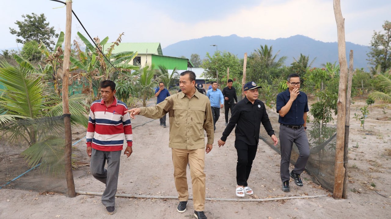 អគ្គនាយកធនាគារ ARDBជំរុញឱ្យកសិករនៅពោធិ៍សាត់ ចិញ្ចឹមជ្រូកកណ្តុរ ដើម្បីបង្កើនចំណូលគ្រួសារ