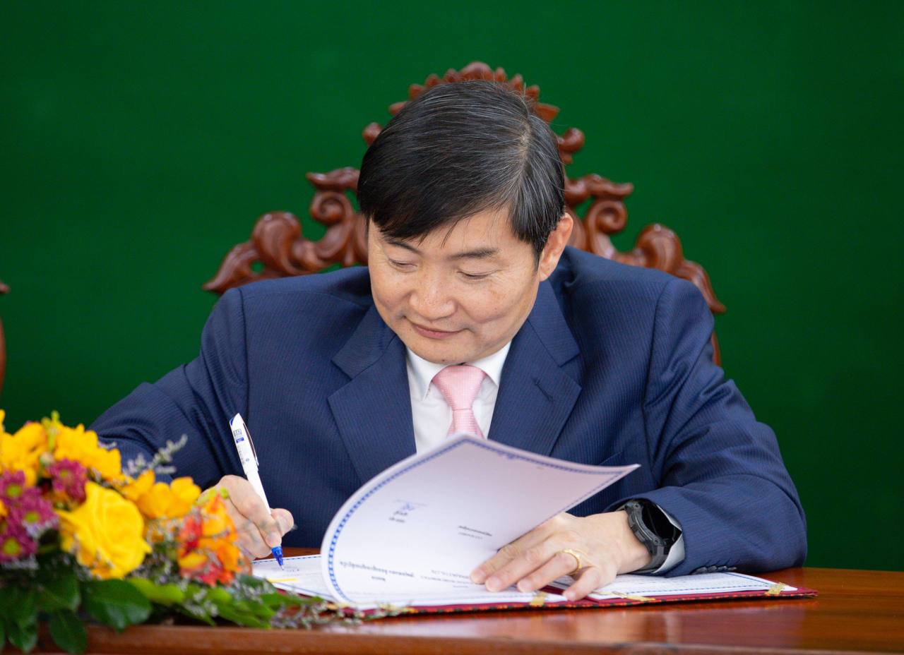 ក្រុមហ៊ុនរ៉ូបូតឈានមុខចិនមួយនឹងប្រែក្លាយកម្ពុជាឱ្យទៅជាមជ្ឈមណ្ឌលផលិតឆ្លាតវៃ និងការបណ្តុះបណ្តាលផ្នែករ៉ូបូតក្នុងតំបន់