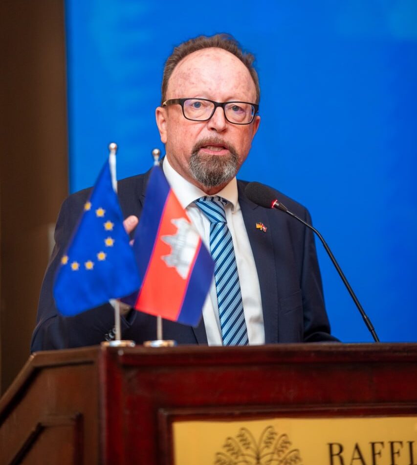 អឺរ៉ុបផ្តល់ថវិកា២លានអឺរ៉ូបង្កើតមន្ទីរពិសោធន៍កសិកម្មជាតិ និងដាក់ឱ្យដំណើរការគម្រោងគាំទ្រកសិពាណិជ្ជកម្មកម្ពុជាសម្រាប់នាំចេញ