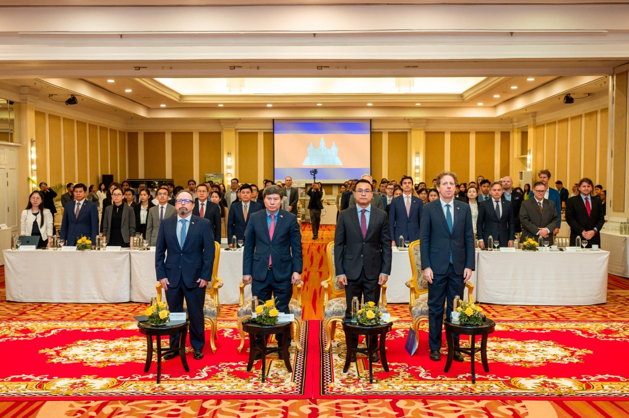 អឺរ៉ុបផ្តល់ថវិកា២លានអឺរ៉ូបង្កើតមន្ទីរពិសោធន៍កសិកម្មជាតិ និងដាក់ឱ្យដំណើរការគម្រោងគាំទ្រកសិពាណិជ្ជកម្មកម្ពុជាសម្រាប់នាំចេញ