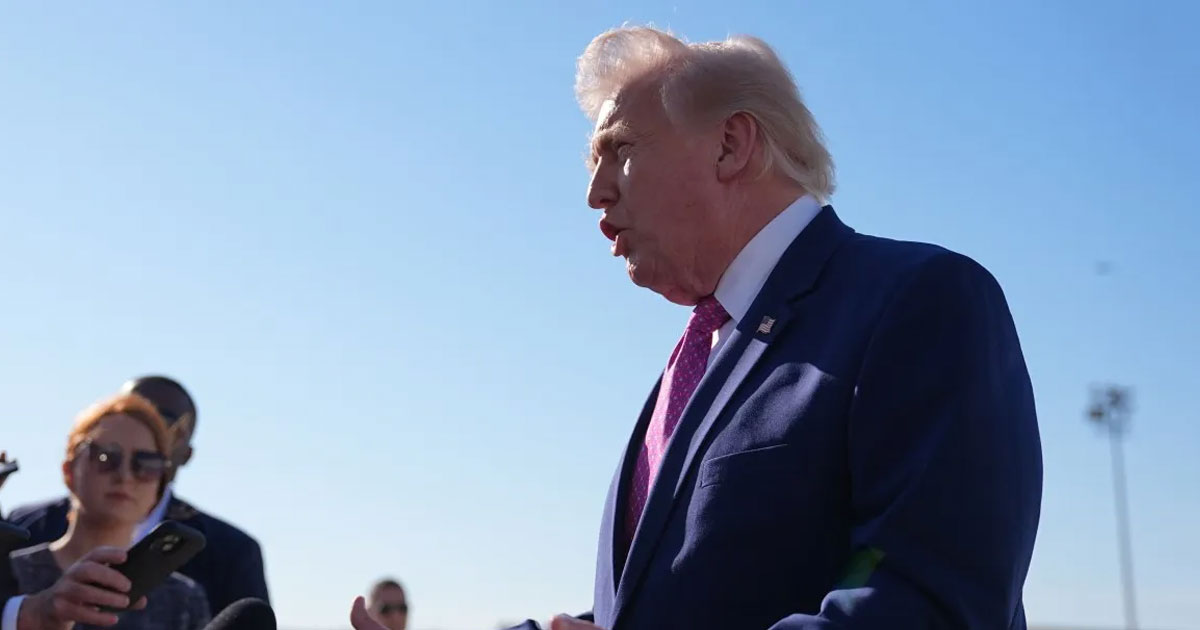 លោក Trump អះអាងថា អ៊ីរ៉ង់ស្ថិតក្នុងស្ថានភាព «ដួលរលំ» និងចង់ឲ្យបើកច្រក Hormuz ឲ្យបានឆាប់