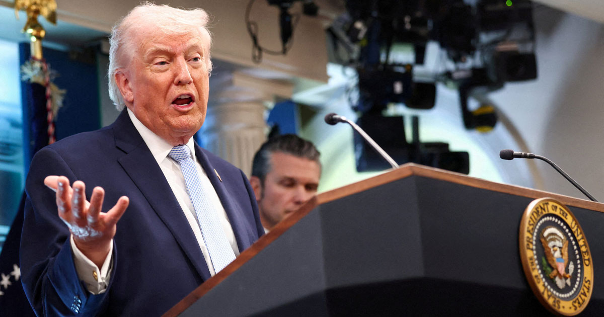 លោក Trump គំរាមដាក់ពន្ធ ៥០% លើប្រទេសផ្គត់ផ្គង់អាវុធឱ្យអ៊ីរ៉ង់