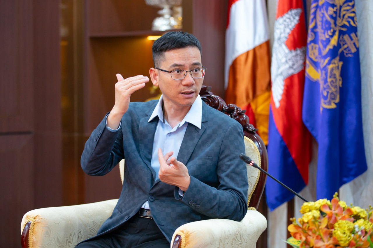 ក្រុមហ៊ុន BYD កម្ពុជា ប្តេជ្ញាពង្រឹងកិច្ចសហប្រតិបត្តិការជាមួយក្រសួងការងារក្នុងការអភិវឌ្ឍកម្លាំងពលកម្មលើជំនាញយានយន្តអគ្គិសនី (EV)