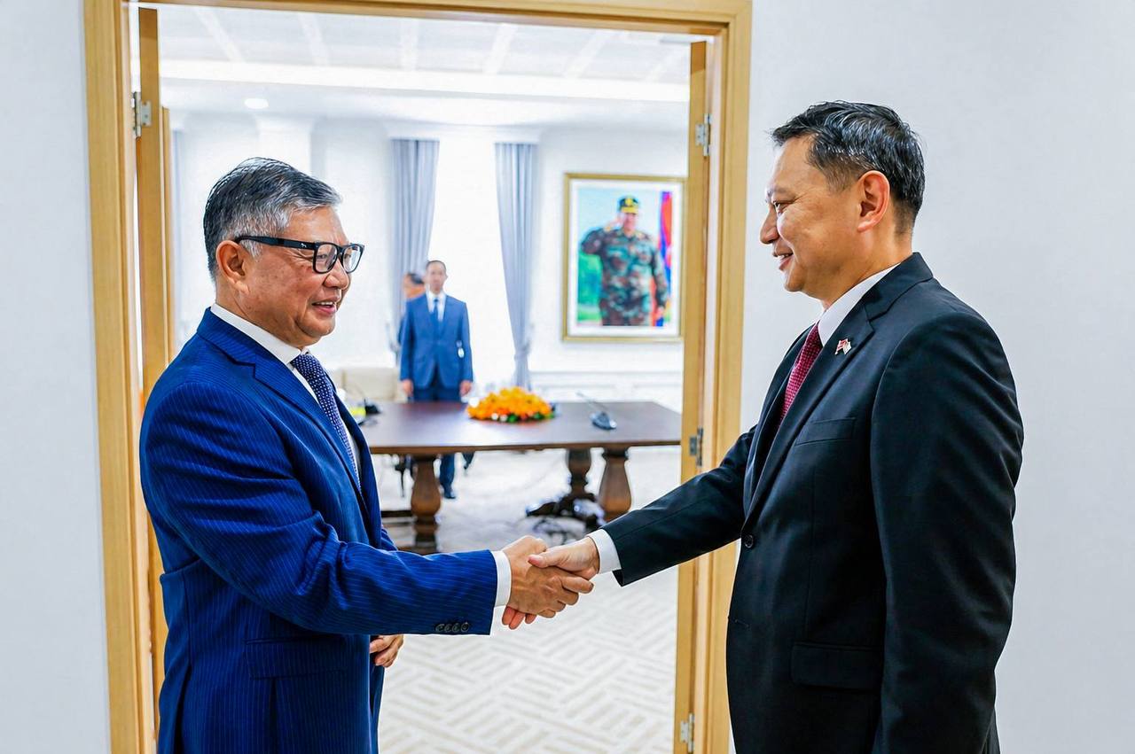 ឯកអគ្គរដ្ឋទូតសិង្ហបុរី គាំទ្រច្បាប់ស្តីពីការប្រយុទ្ធប្រឆាំង Scam Online ដែលបង្ហាញពីការតាំងចិត្ត និងយុទ្ធសាស្ត្រច្បាស់លាស់លើការប្រឆាំងបទល្មើសនេះរបស់កម្ពុជា