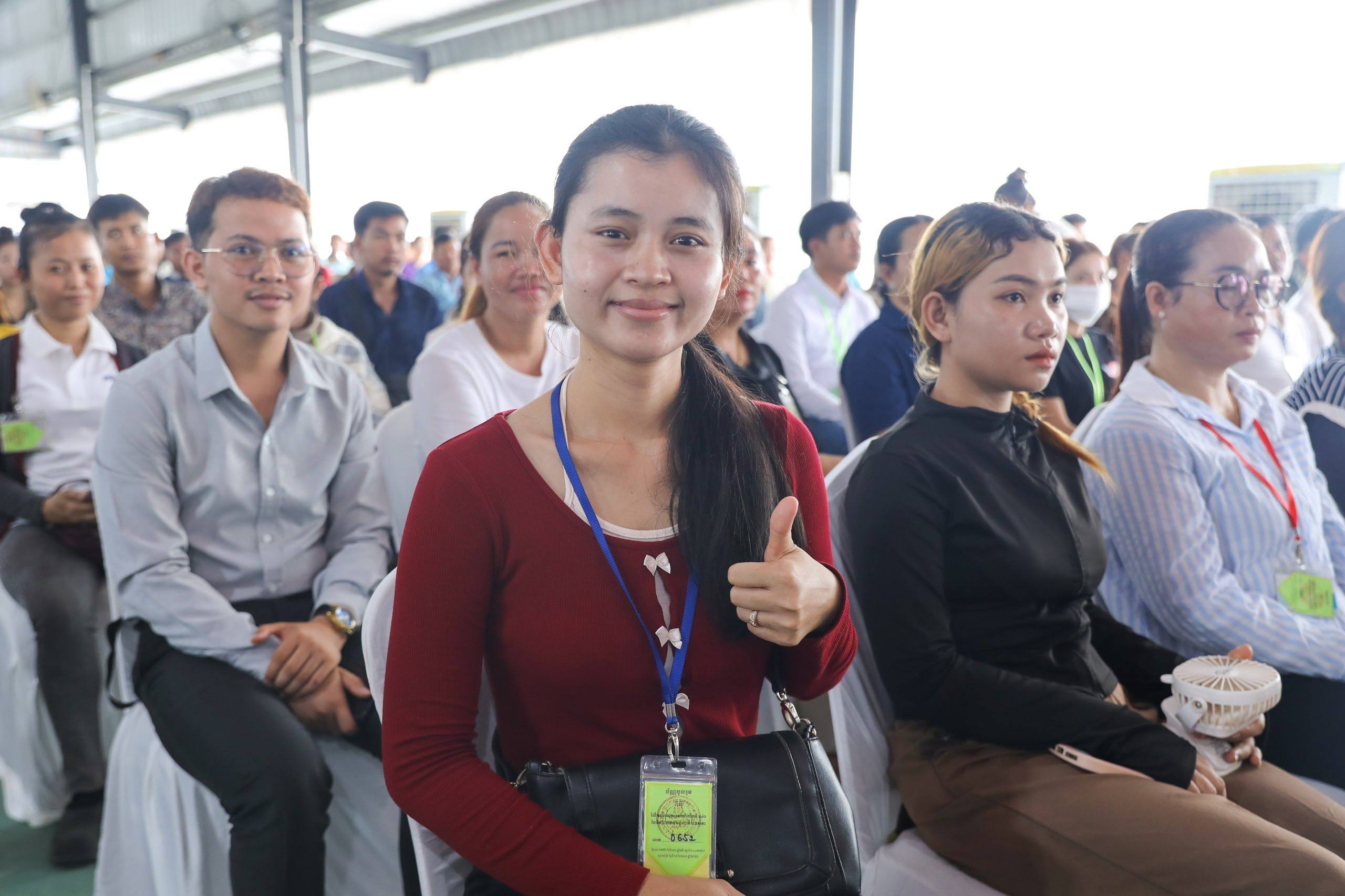 រដ្ឋមន្រ្តីក្រសួងការងារ ចាត់ទុកបងប្អូនកម្មករនិយោជិតជាវីរបុរសនៃគ្រួសារ និងសង្គមជាតិ