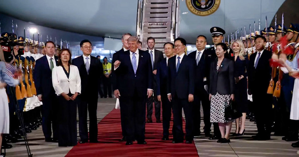 លោក Trump និងលោក Xi ជួបពិភាក្សាក្នុងជំនួបកំពូលដ៏សំខាន់នៅទីក្រុងប៉េកាំង