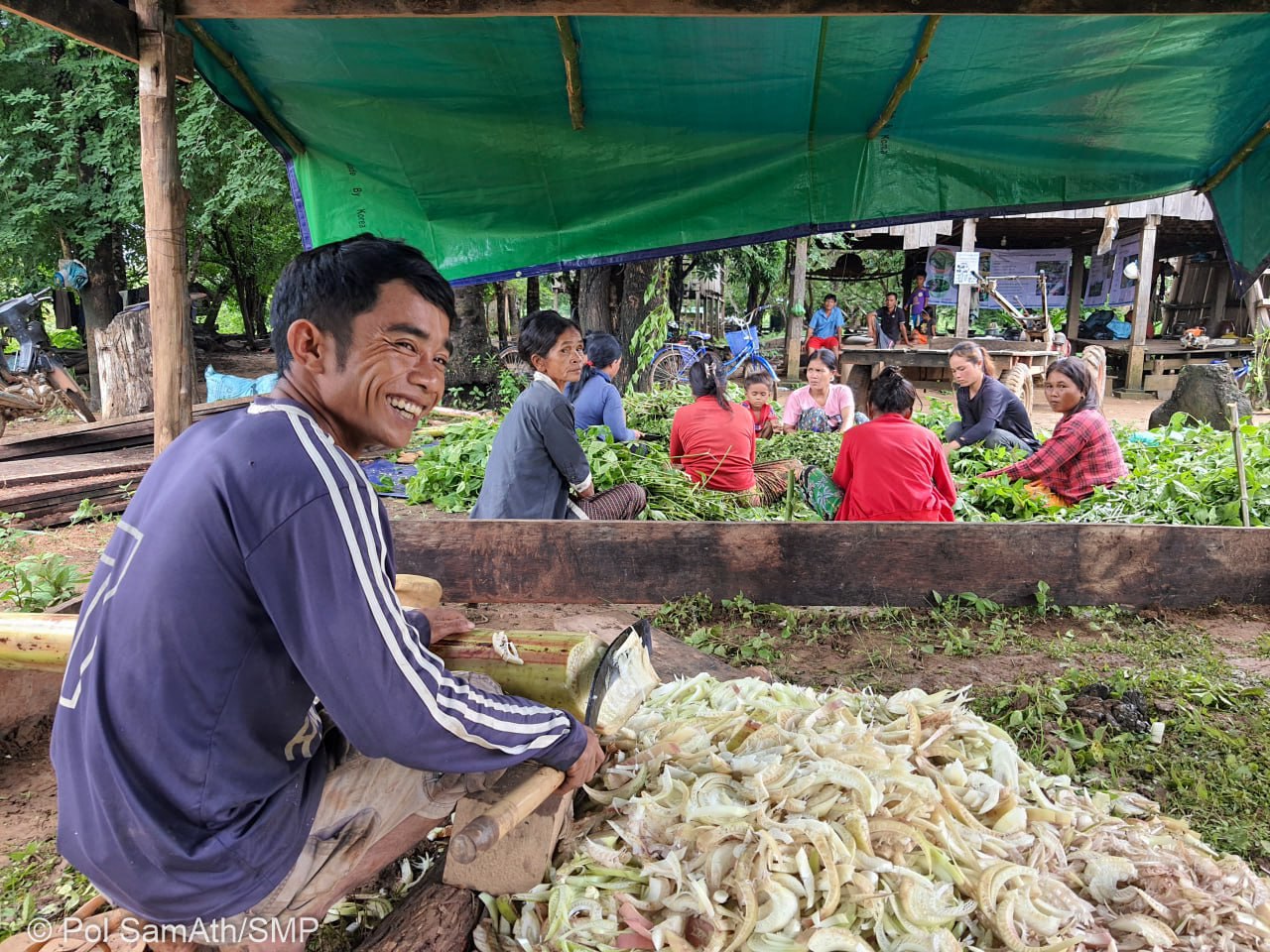 កសិករ ៤៦ នាក់ក្នុងស្រុកសៀមប៉ាងទទួលការបណ្តុះបណ្តាល វិធីសាស្រ្តបង្កើតជីកំប៉ុស