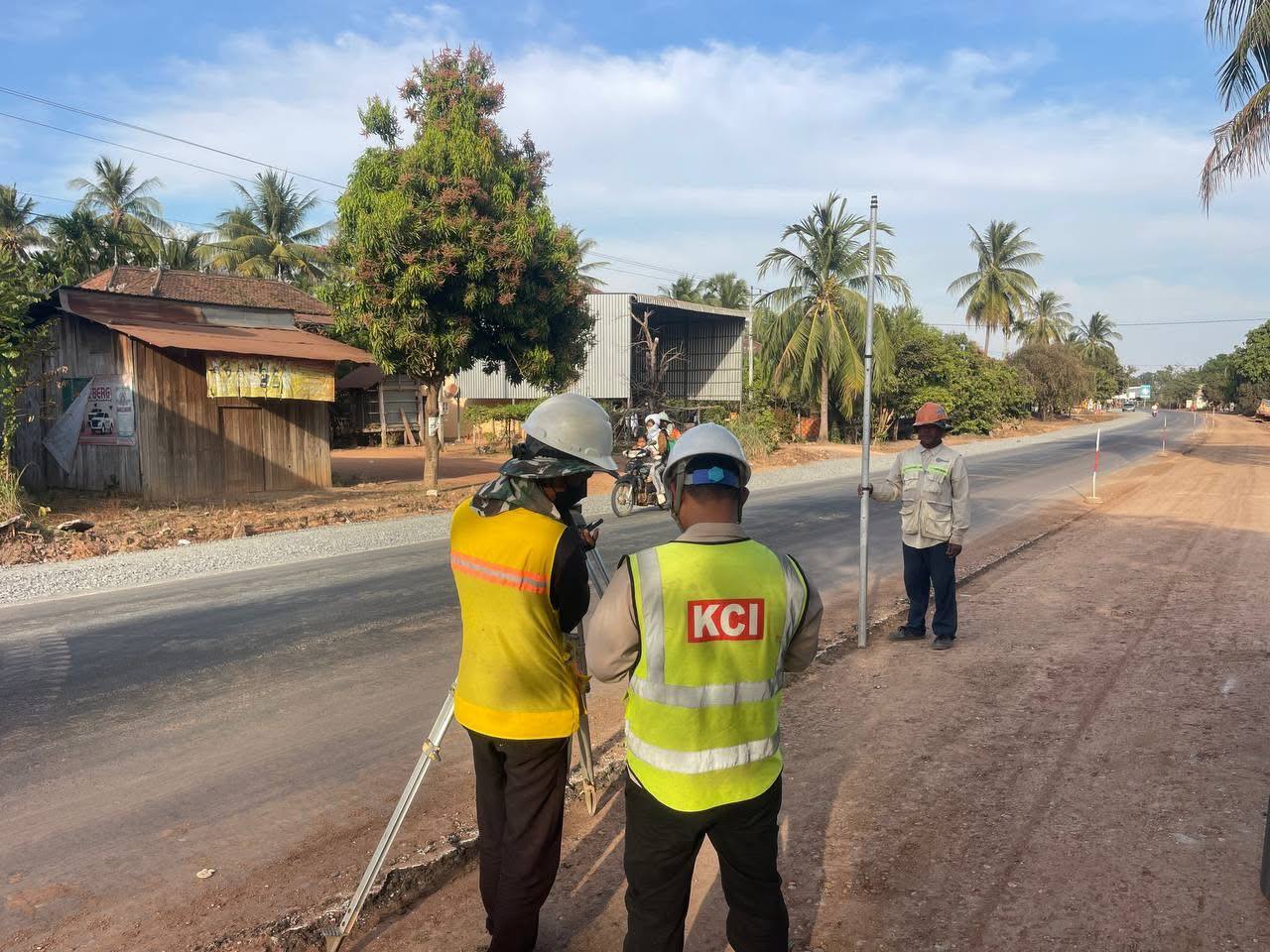 គម្រោងកែលម្អ ជួសជុលផ្លូវជាតិ៧៣ គ្រោងបញ្ចប់នៅបំណាច់ខែក្រោយនេះហើយ