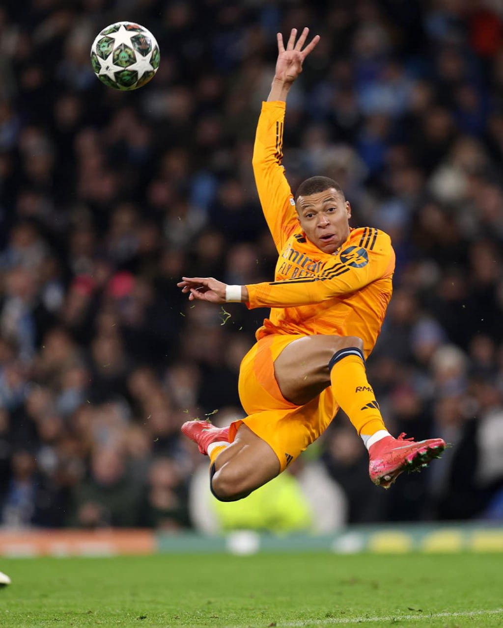 Mbappe ៖ ខ្ញុំត្រូវការសម្ពាធ ដើម្បីលេងឱ្យបានល្អ