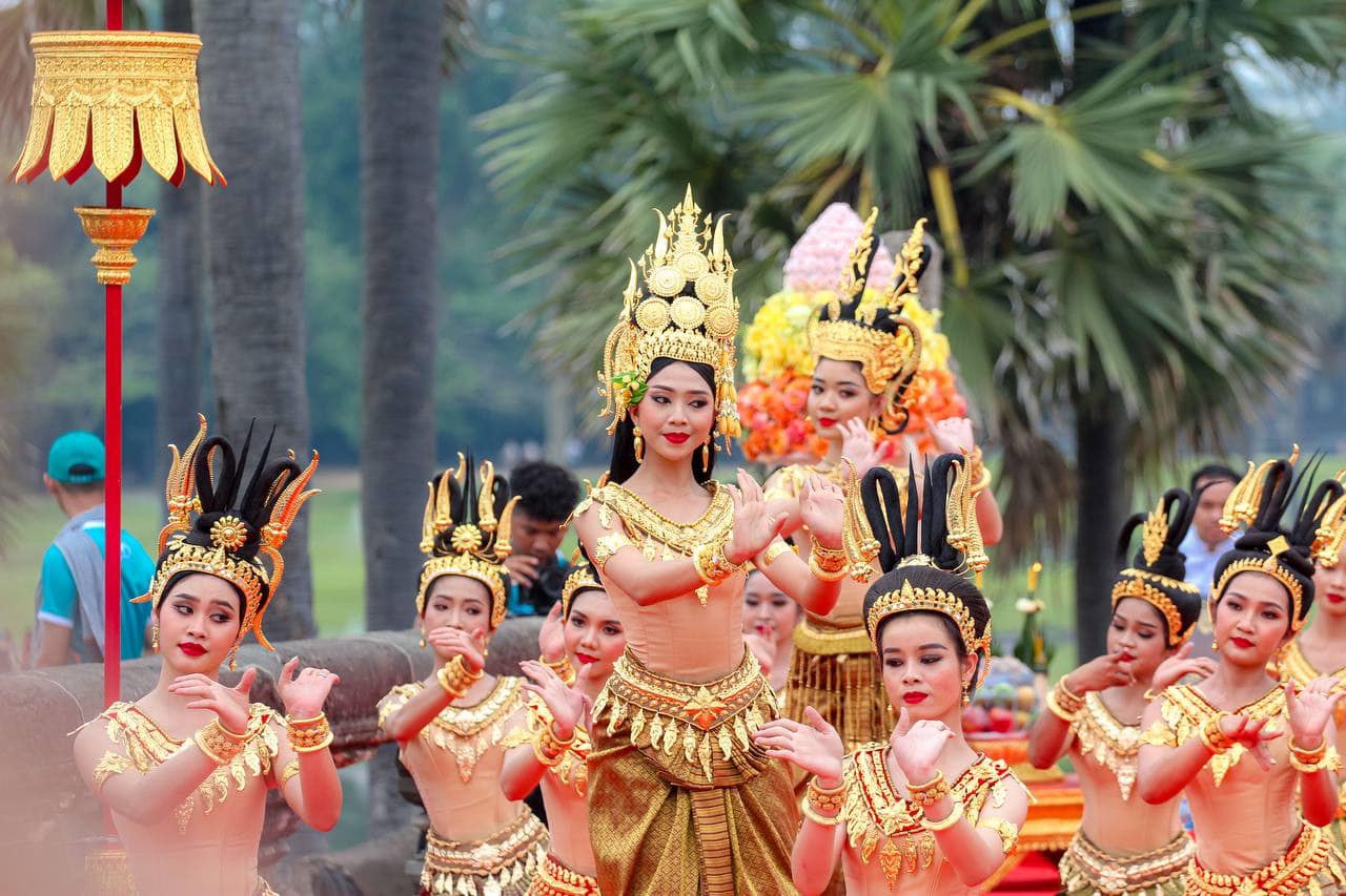 នាយករដ្ឋមន្ត្រីប្រកាសរៀបចំព្រឹត្តិការណ៍អង្គរសង្ក្រាន្តទ្រង់ទ្រាយធំនៅសៀមរាប ដើម្បីទាក់ទាញទេសចរណ៍