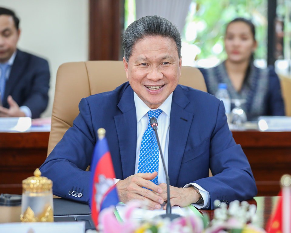 ក្រុមវិនិយោគិនចិន៥០ក្រុមហ៊ុនស្នើសុំវិនិយោគសួនកសិ-ឧស្សាហកម្មនៅកម្ពុជា