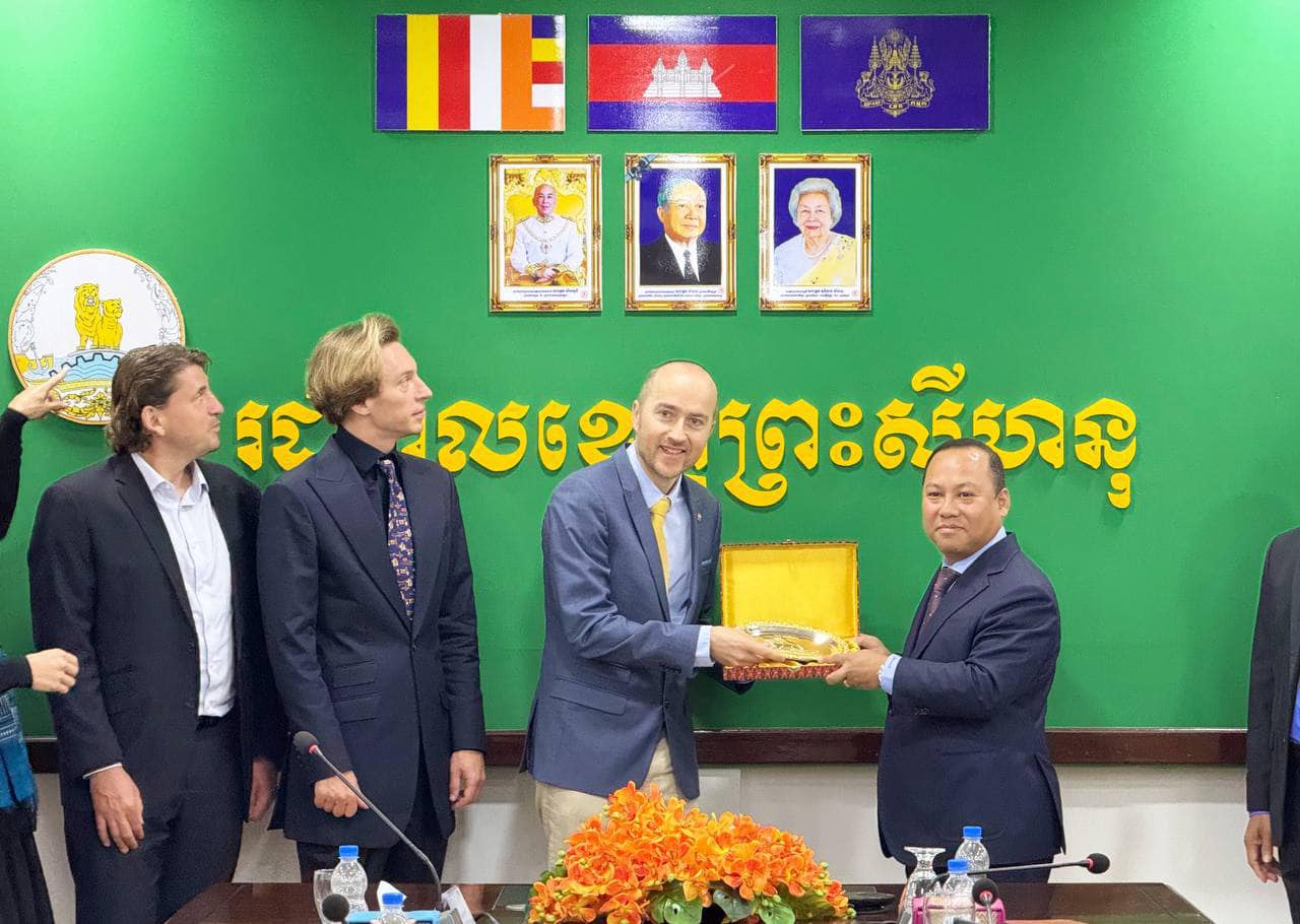 គណៈប្រតិភូសហភាពអ៊ឺរ៉ុប មកស្វែងយល់ពីលទ្ធភាព និងឱកាសក្នុងការវិនិយោគក្នុងខេត្តព្រះសីហនុ