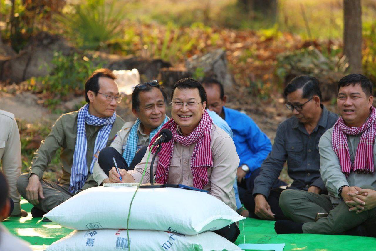 រដ្ឋមន្ត្រីកសិកម្មណែនាំឱ្យមន្ត្រីជំនាញចុះសិក្សាវាយតម្លៃពីគុណភាពដីឱ្យបានត្រឹមត្រូវ