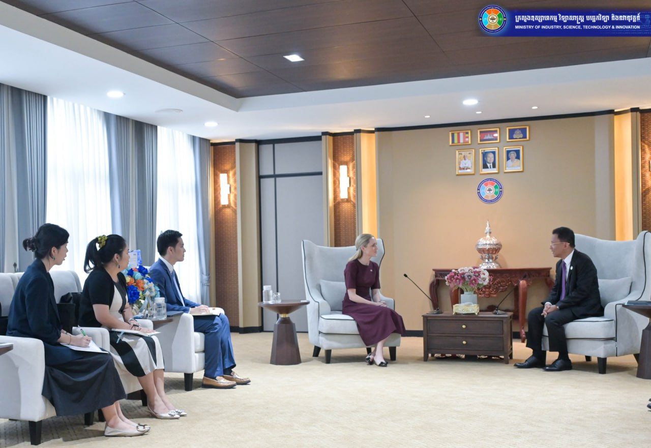 ក្រុមហ៊ុន Visa មានបំណងពង្រីកការគាំទ្រសហគ្រាសធុនតូច និងមធ្យម និងសេដ្ឋកិច្ចក្រៅប្រព័ន្ធរបស់កម្ពុជា