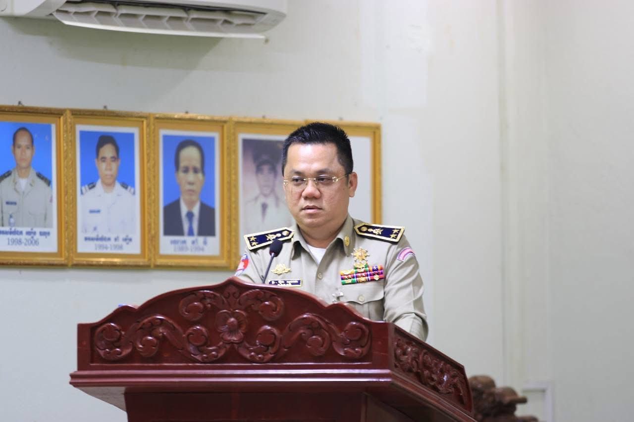ឧត្តមសេនីយ៍ទោ អ៊ុង សុភាព ដឹកនាំកិច្ចប្រជុំបូកសរុបសភាពការណ៍ប្រចាំខែ និងលើកទិសដៅបន្ត